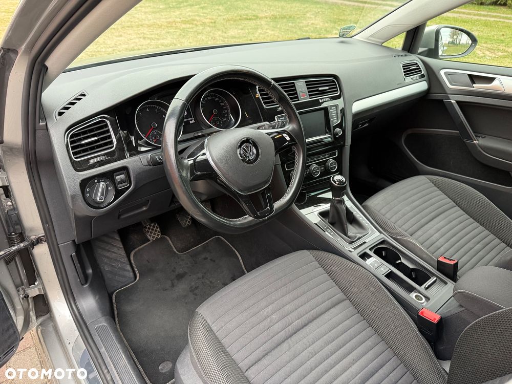 Volkswagen Golf 1.2 TSI BlueMotion Technology Cup - 9