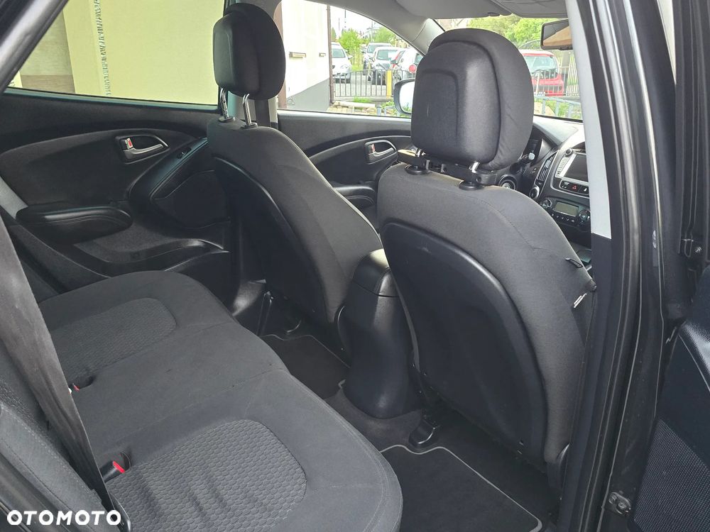 Hyundai ix35 2.0 2WD Automatik Style - 24