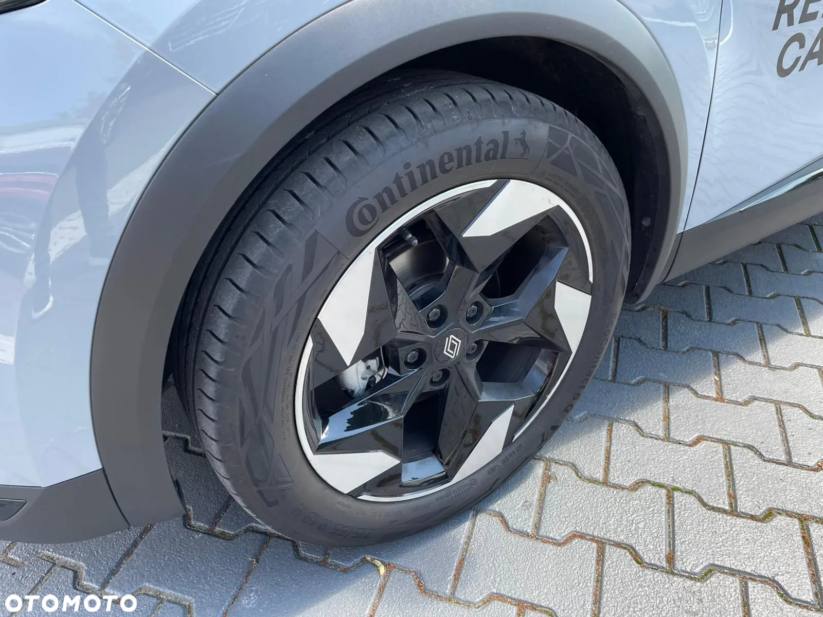 Renault Captur - 4