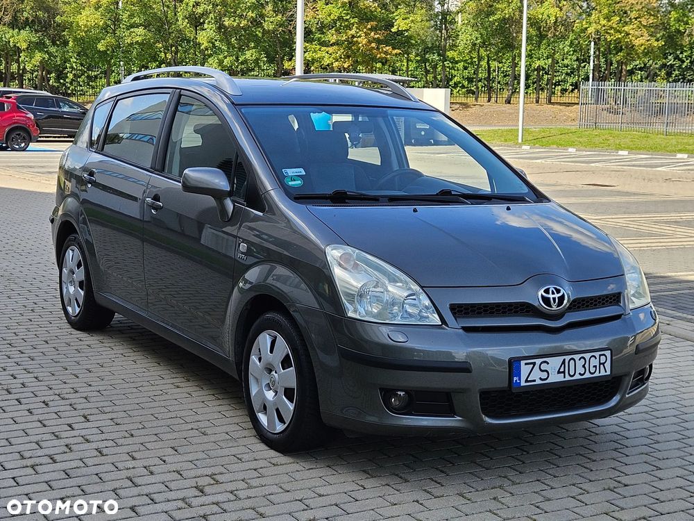Toyota Corolla Verso 1.8 Multi-Mode Luna - 2