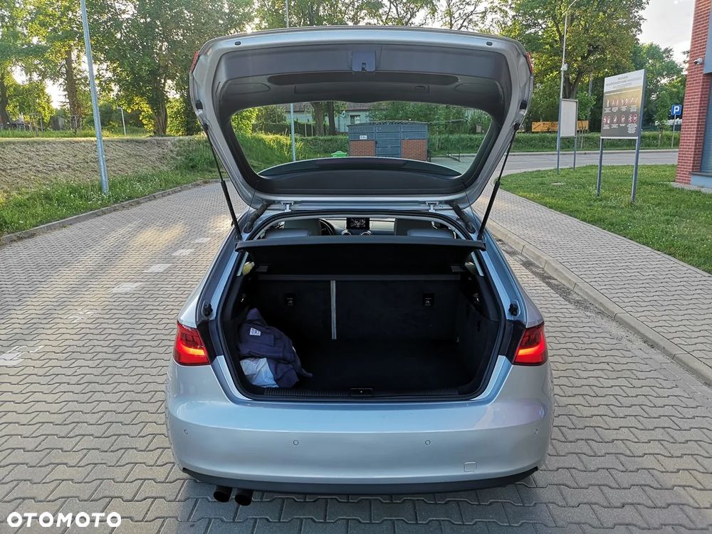 Audi A3 Sportback 1.4 TFSI cylinder on demand S line Sportpaket - 25