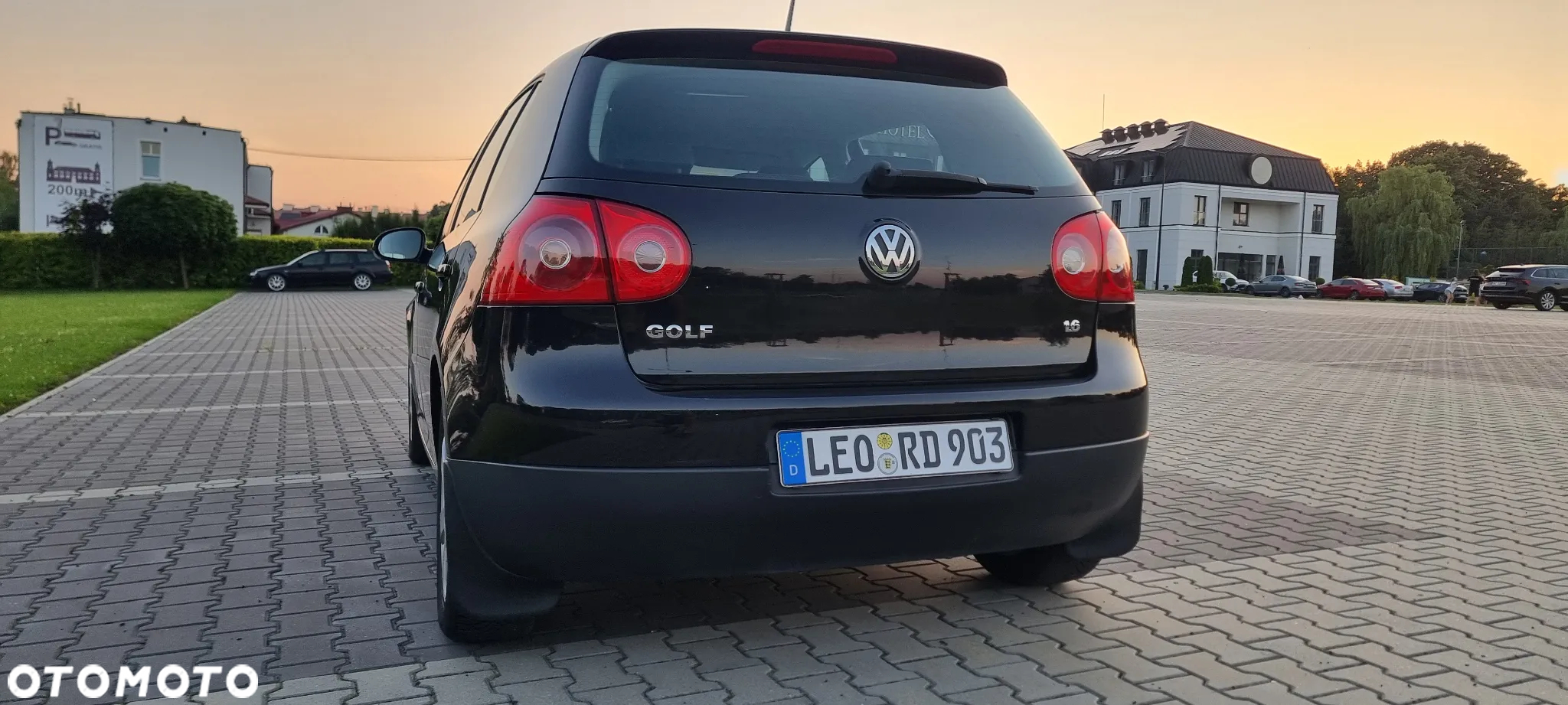 Volkswagen Golf 1.6 Tour - 9