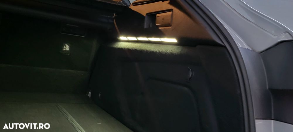 Toyota Corolla 2.0 HSD TS Exclusive Plus tapiterie Neagra - 30