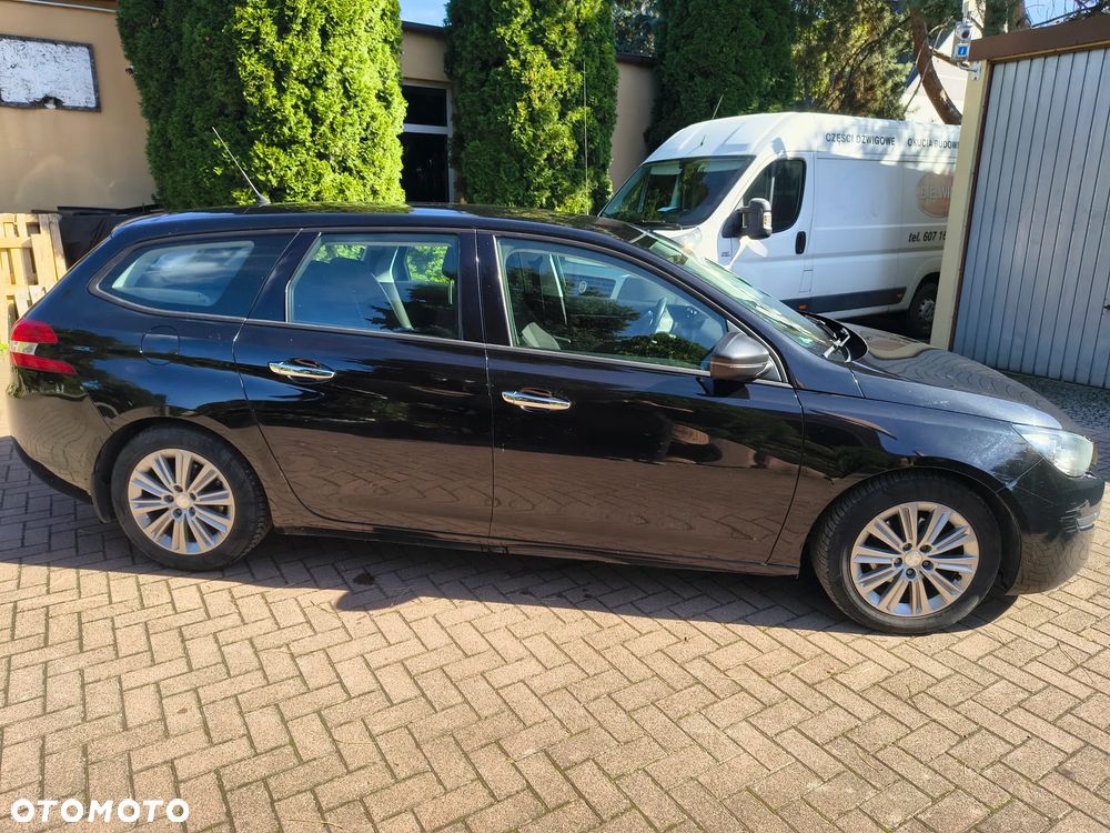 Peugeot 308 2014 photo 4