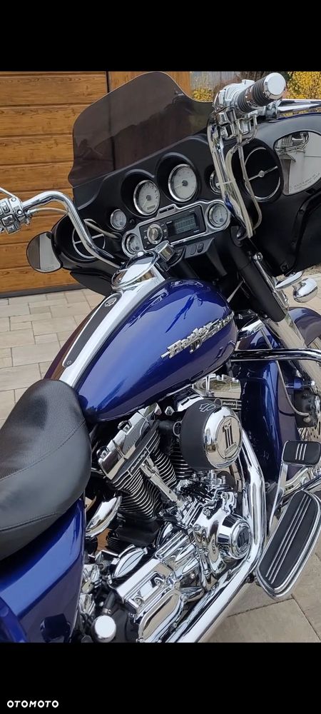 Harley-Davidson Touring Street Glide - 9