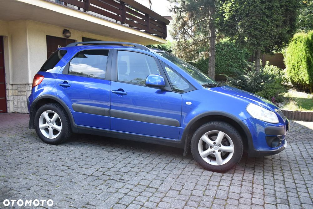 Suzuki SX4 1.6 VVT 4x4 Comfort - 1