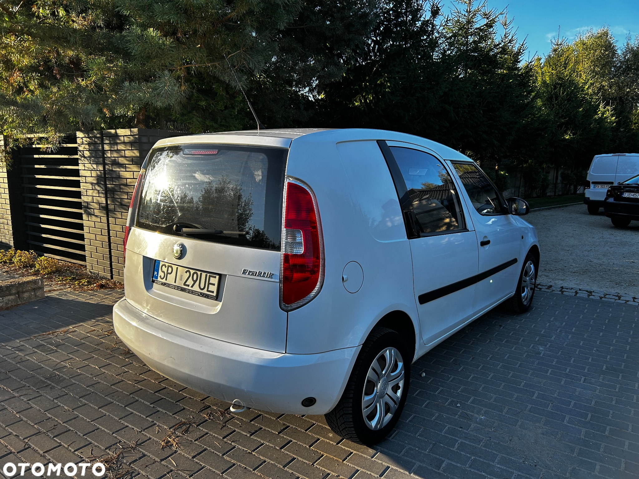 Škoda Praktik - 6