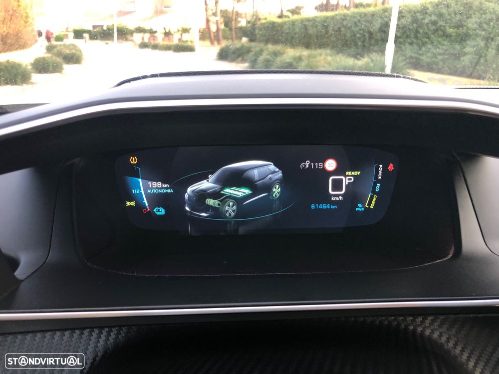 Peugeot e-2008 50 kWh GT - 54