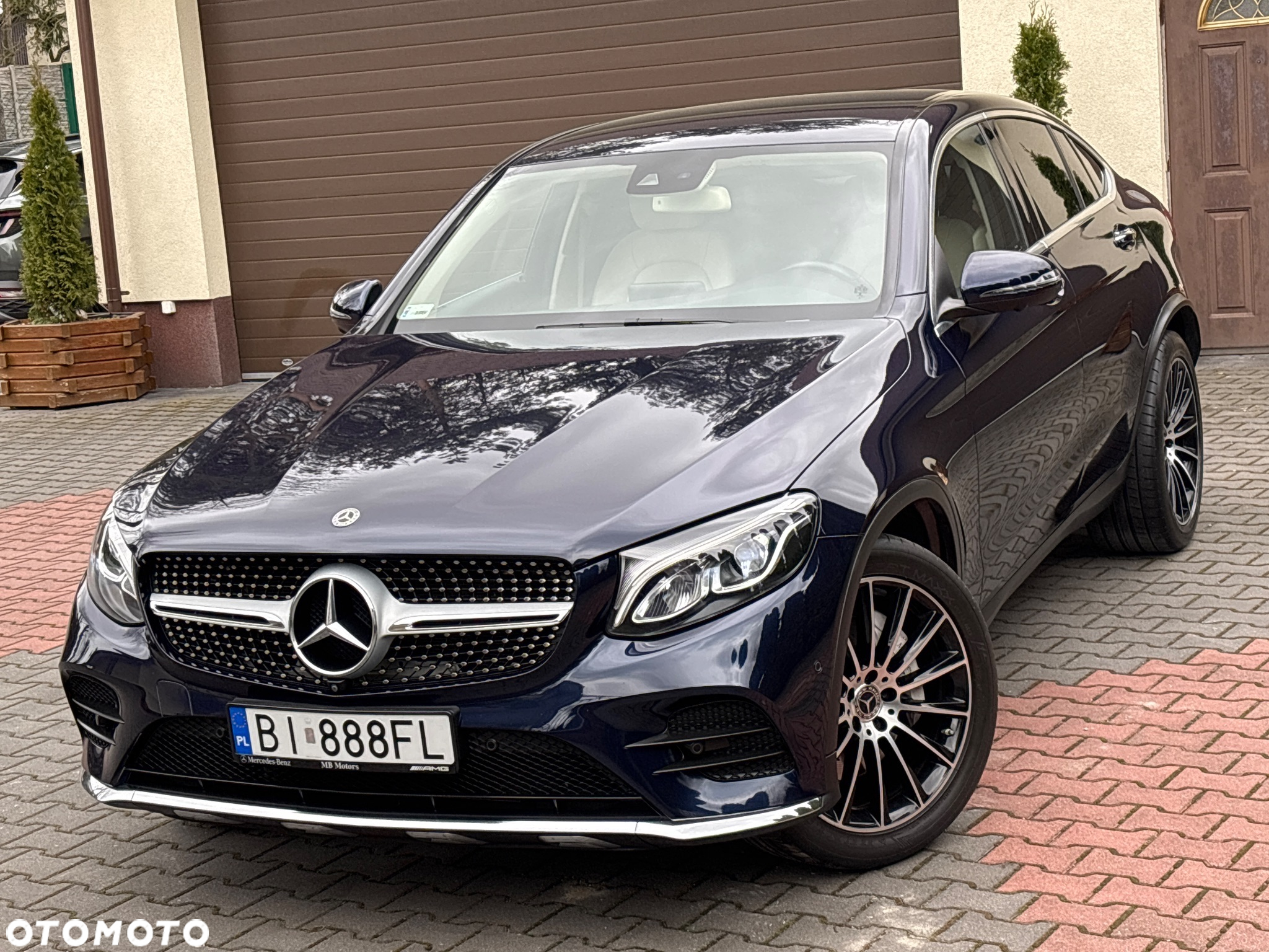 Mercedes-Benz GLC Coupe 250 4-Matic - 2