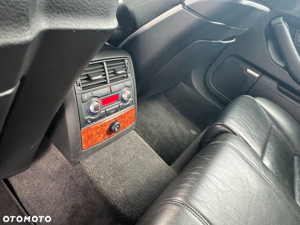 Audi A8 3.2 FSI Quattro - 16