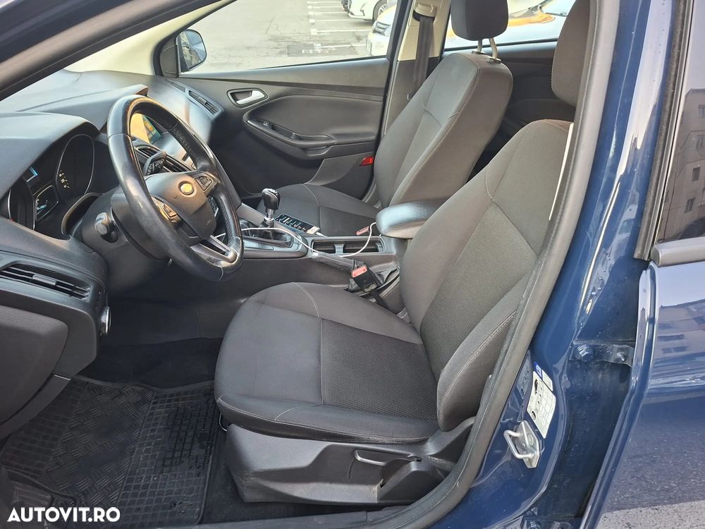 Ford Focus 1.5 EcoBlue Titanium - 12