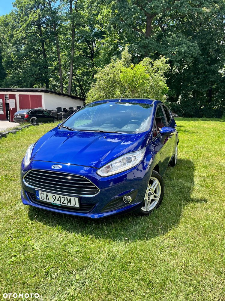 Ford Fiesta - 2