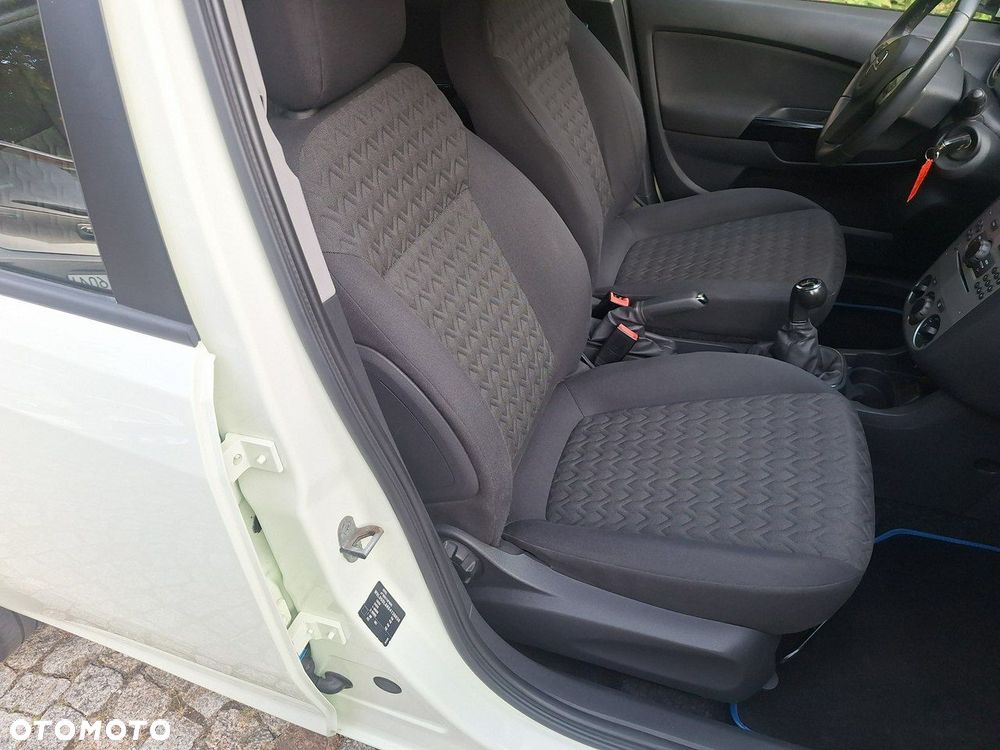 Opel Corsa 1.2 16V 111 - 16