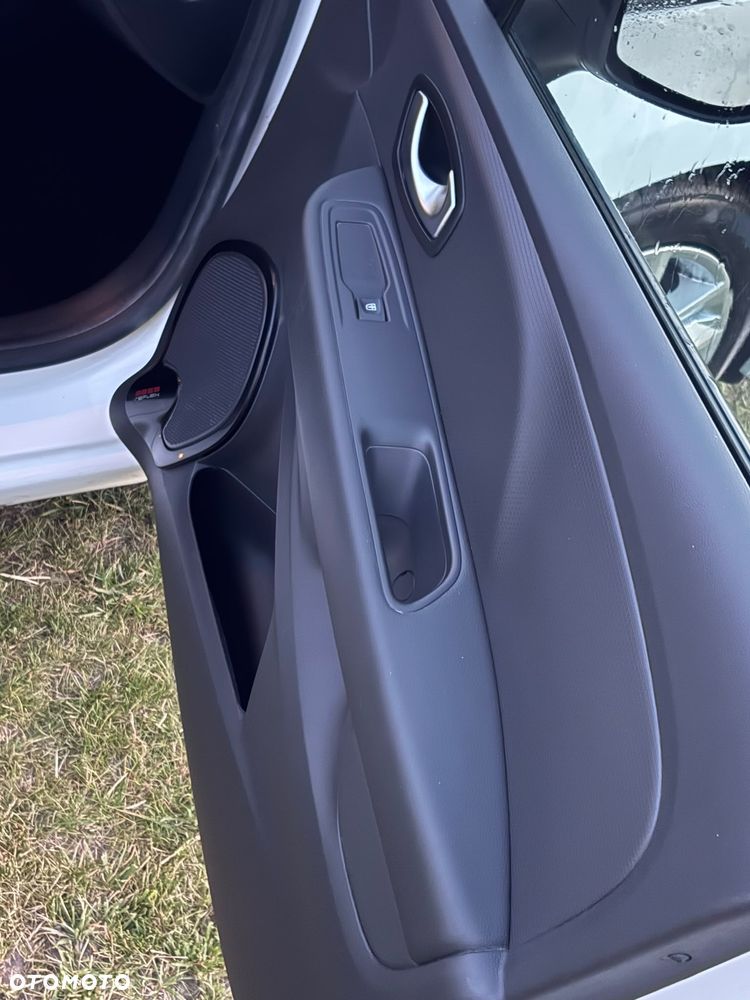 Renault Clio 1.5 dCi Energy Limited 2018 - 8