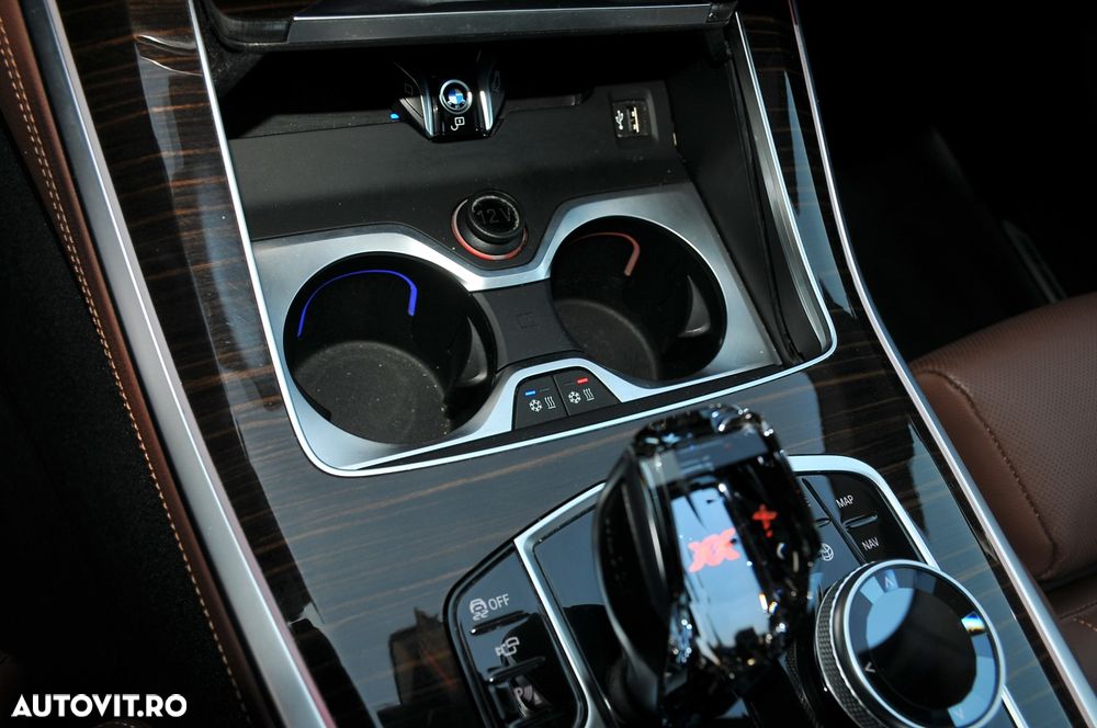 BMW X5 xDrive30d - 10