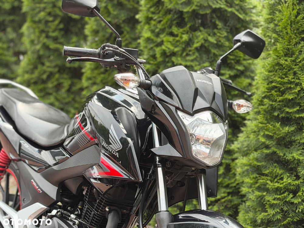 Honda CB - 11