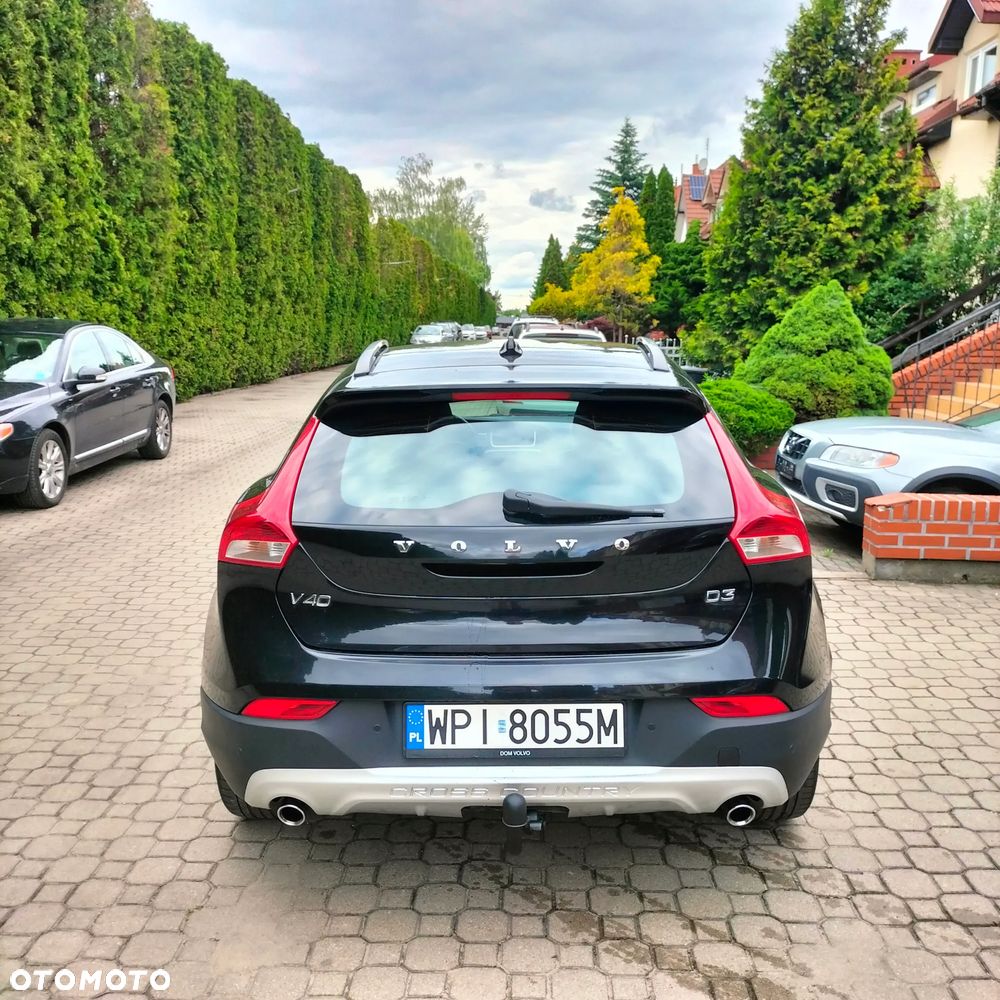 Volvo V40 Cross Country D3 Momentum - 6