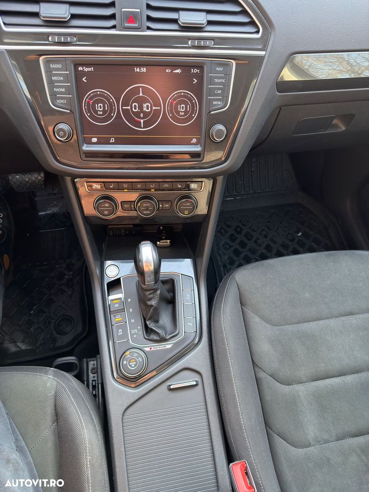 Volkswagen Tiguan 2.0 TDI SCR 4MOTION BlueMotion Technology DSG Lounge Sport & Style - 13