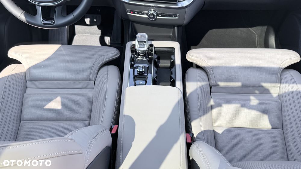 Volvo XC 90 - 11