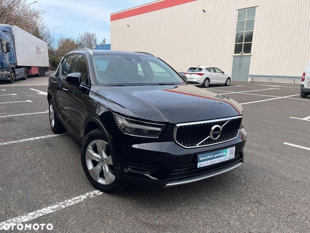 Volvo XC 40 D3 AWD Momentum Pro - 1