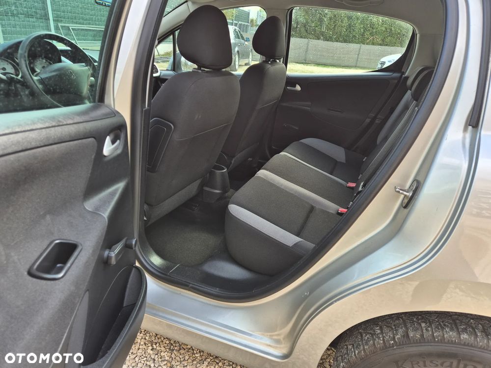 Peugeot 207 1.4 Presence - 8