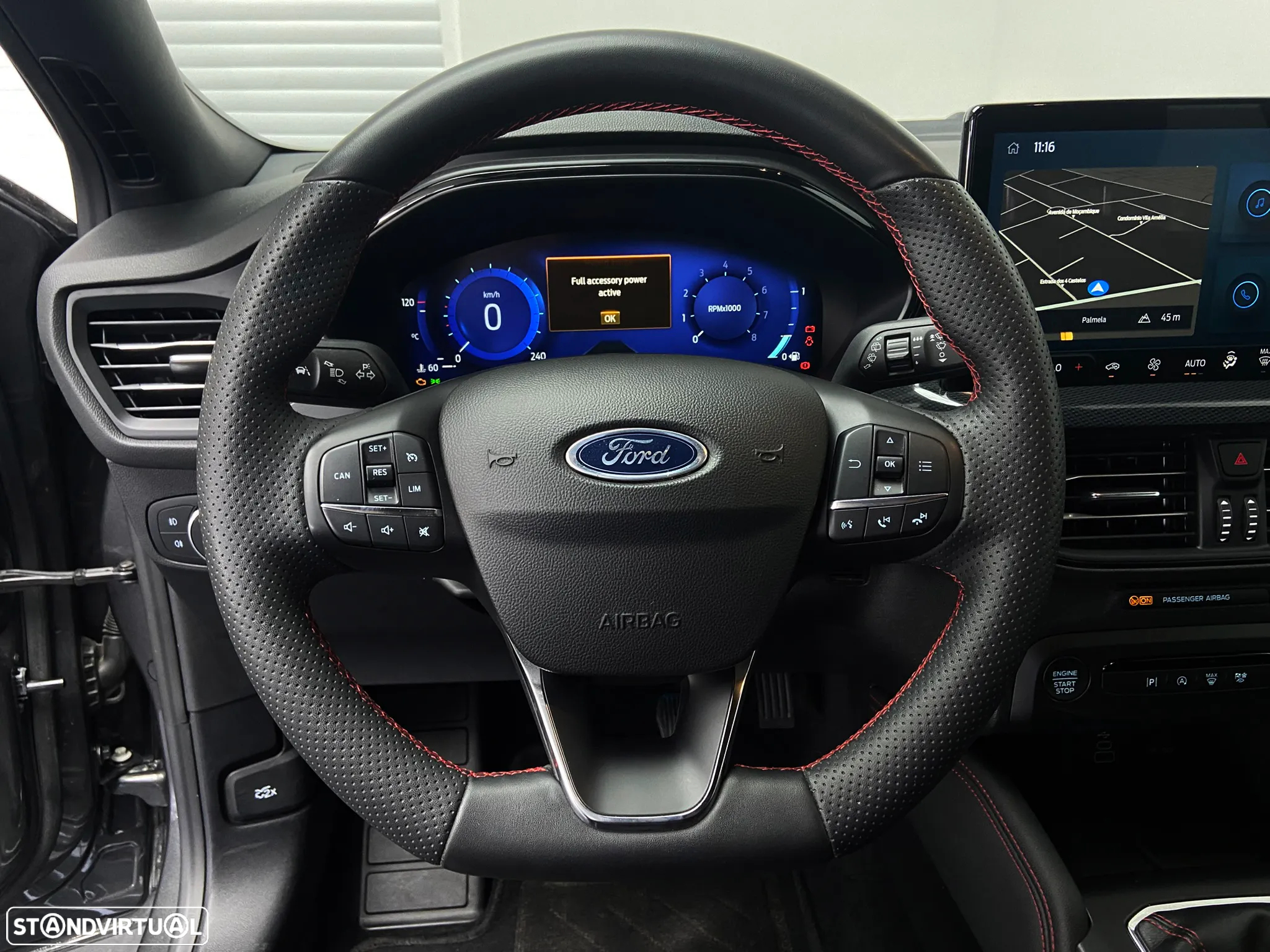 Ford Focus 1.0 EcoBoost MHEV ST-Line - 12