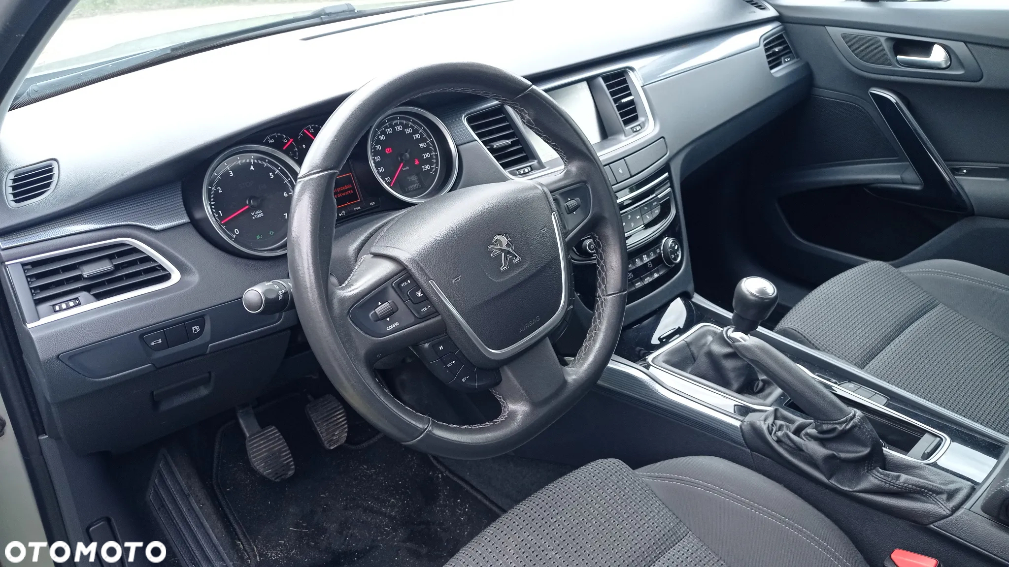 Peugeot 508 1.6 e-THP Active S&S - 13