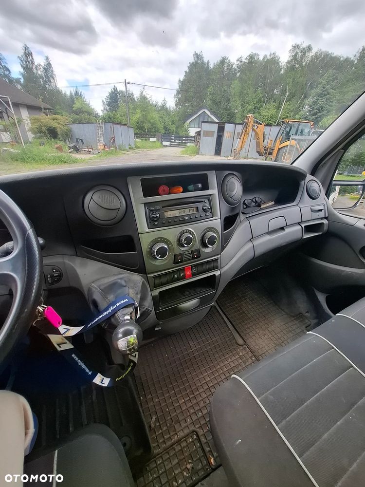 Iveco 35C13 - 15