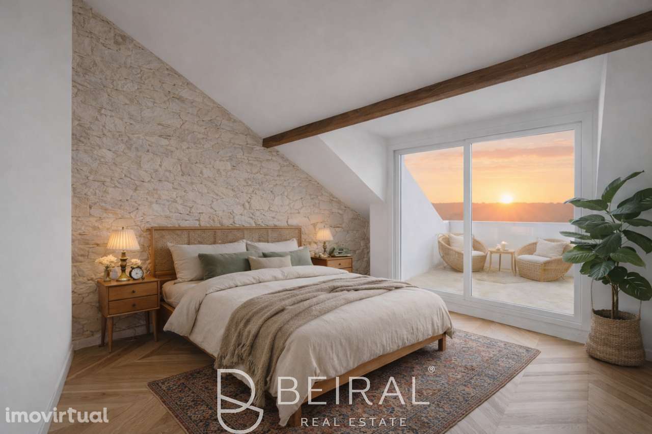 Apartamento Duplex T3+1 com terraço em Campo de Ourique - Grande imagem: 2/13