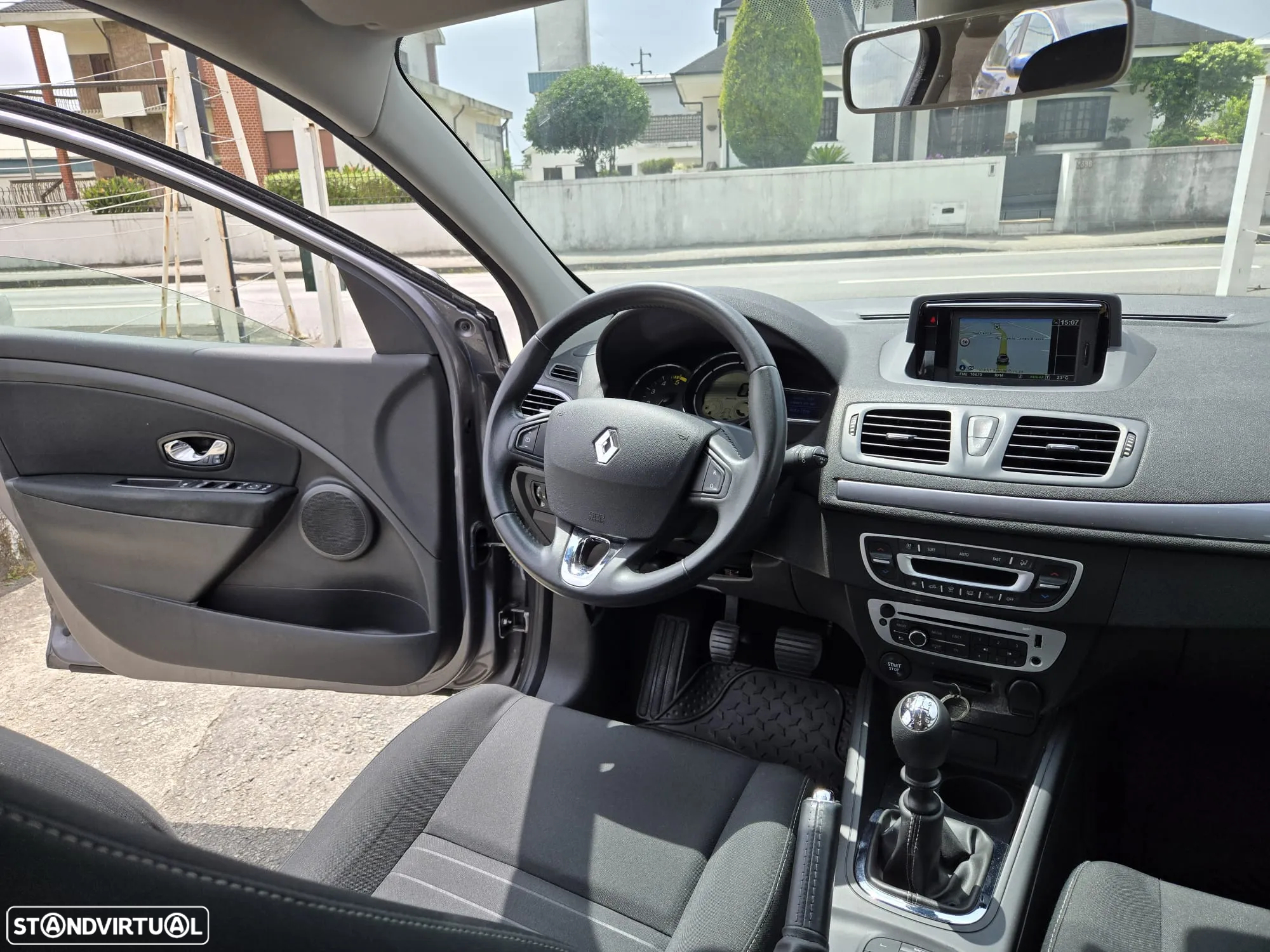 Renault Mégane Sport Tourer 1.5 dCi Limited SS - 16