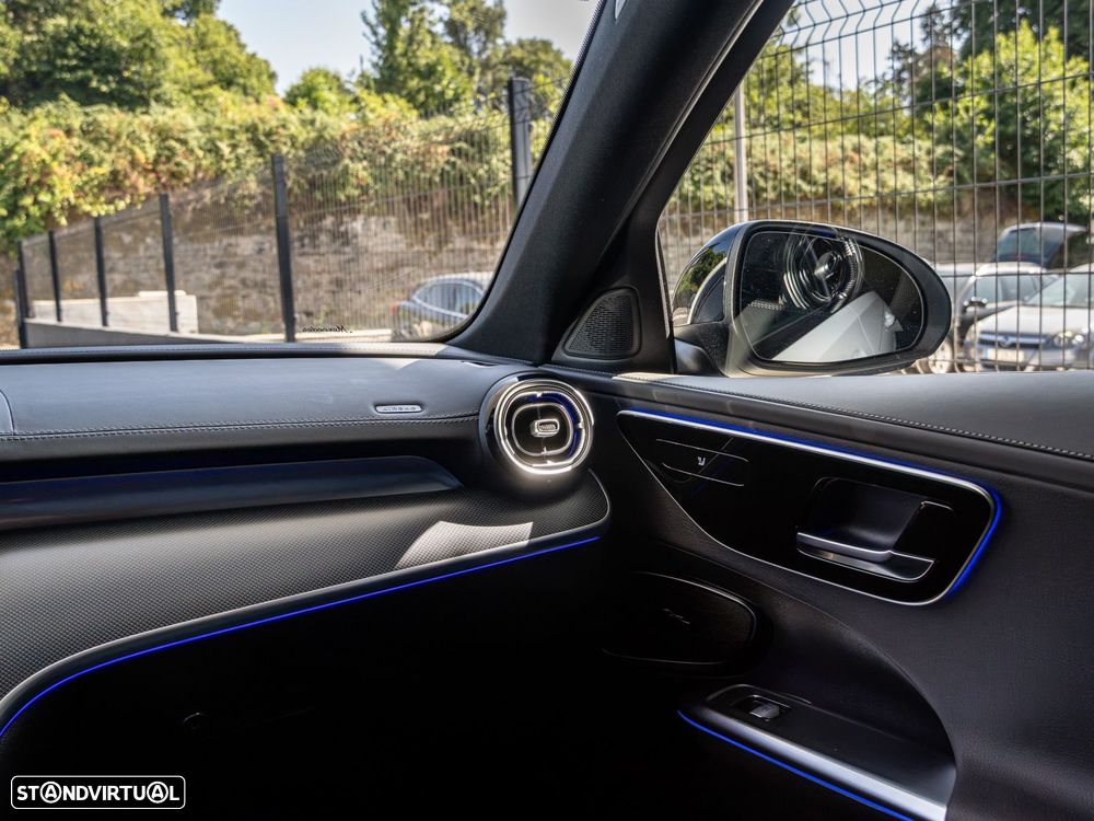 Mercedes-Benz C 300 - 23