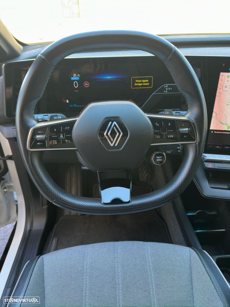 Renault Mégane E-Tech - 11