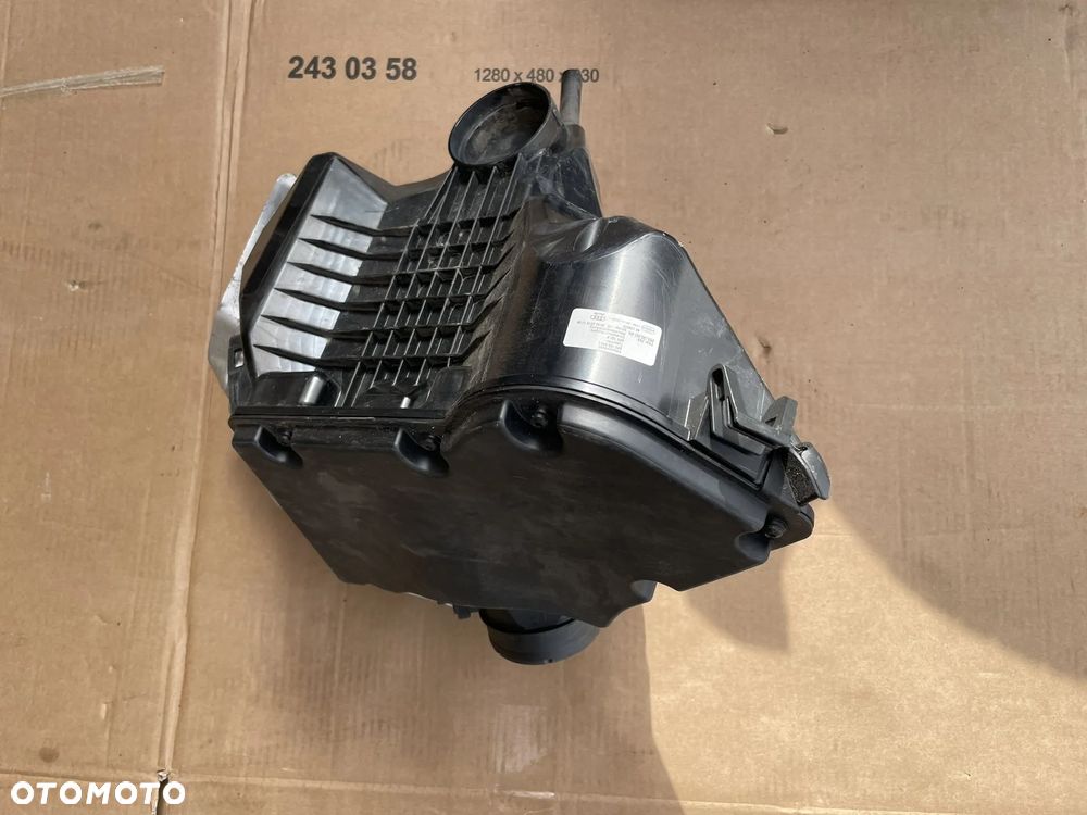 Audi A4 B8 8K ,A5 8T, Q5 8R obudowa filtra powietrza - 3