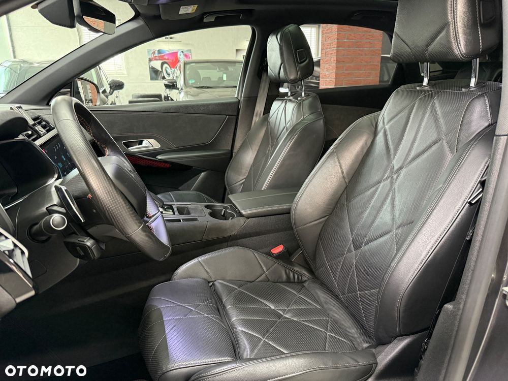 DS Automobiles DS 7 Crossback 1.6 E-Tense Performance Line + - 21