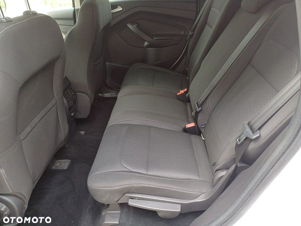 Ford Kuga 1.5 EcoBoost 2x4 Individual - 14