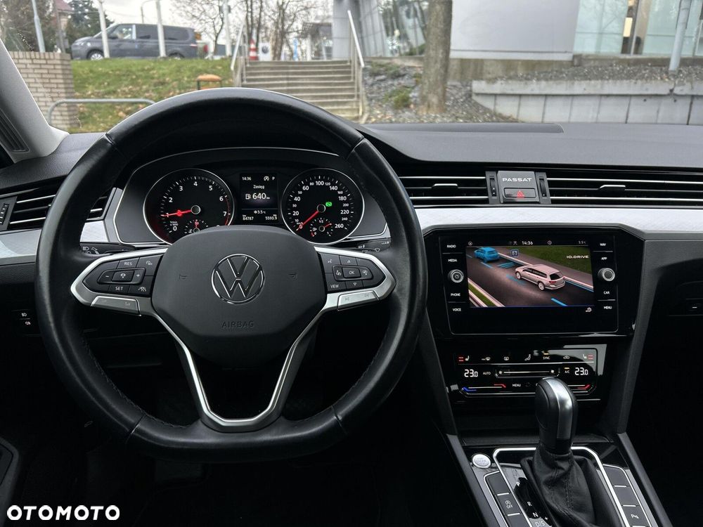Volkswagen Passat Variant - 14