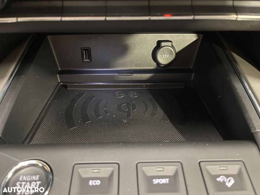 Citroën C5 Aircross 1.6 PureTech S&S EAT8 Shine - 32