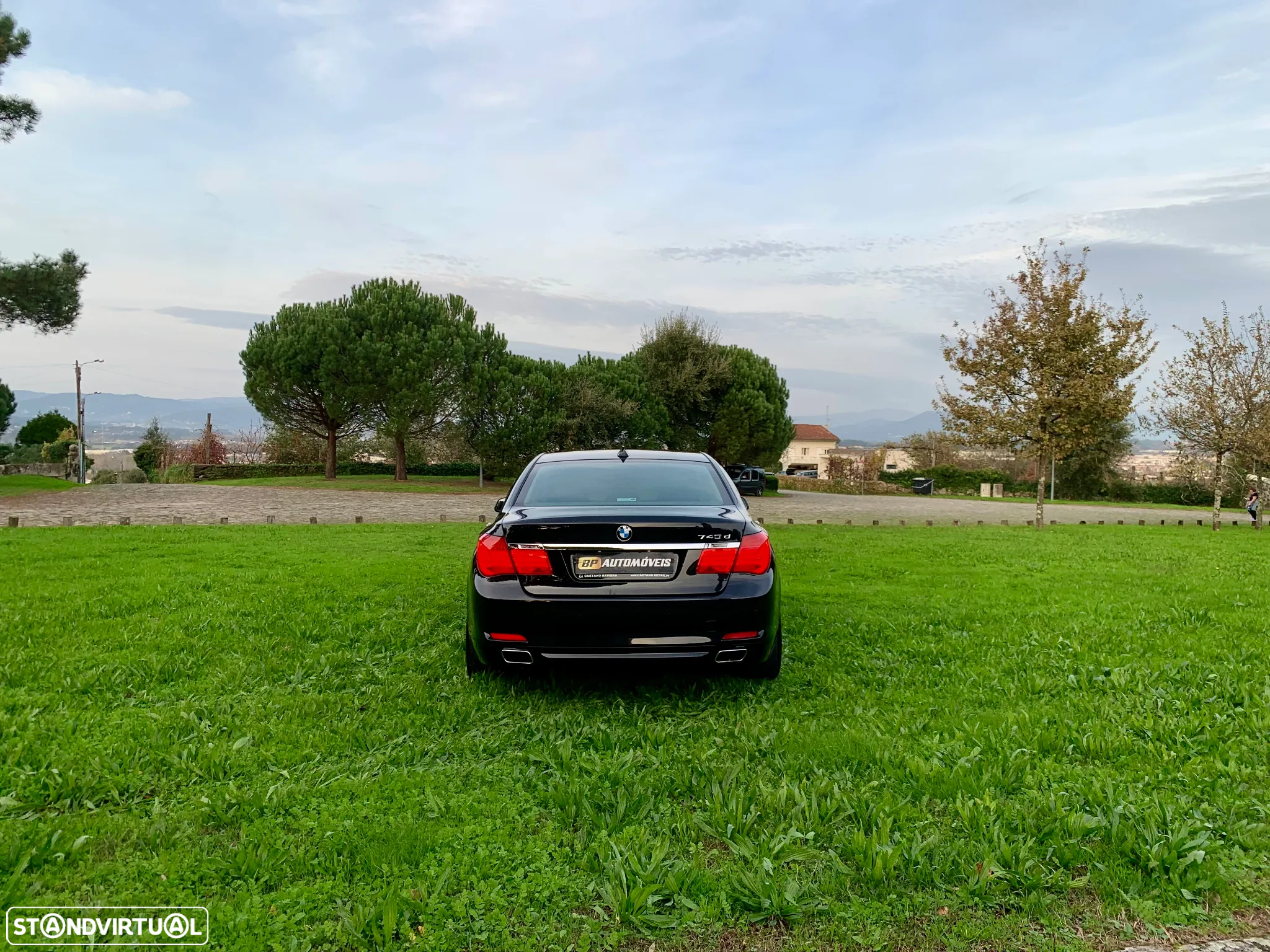 BMW 740 d Pack M - 13