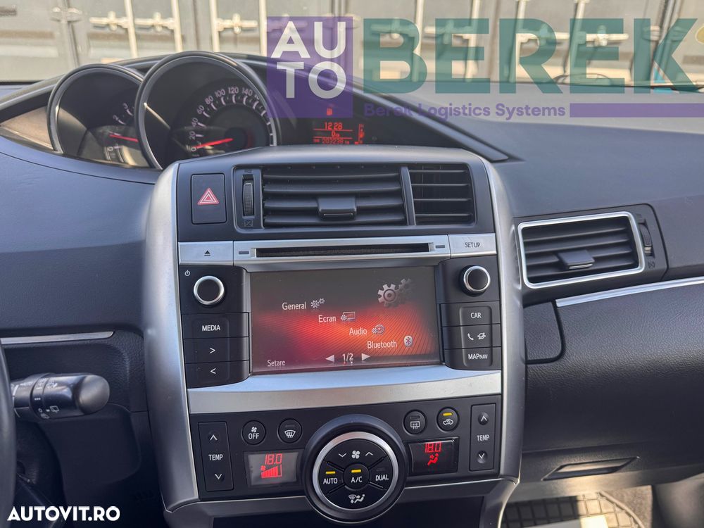 TOYOTA Verso 2015 — imagine 11