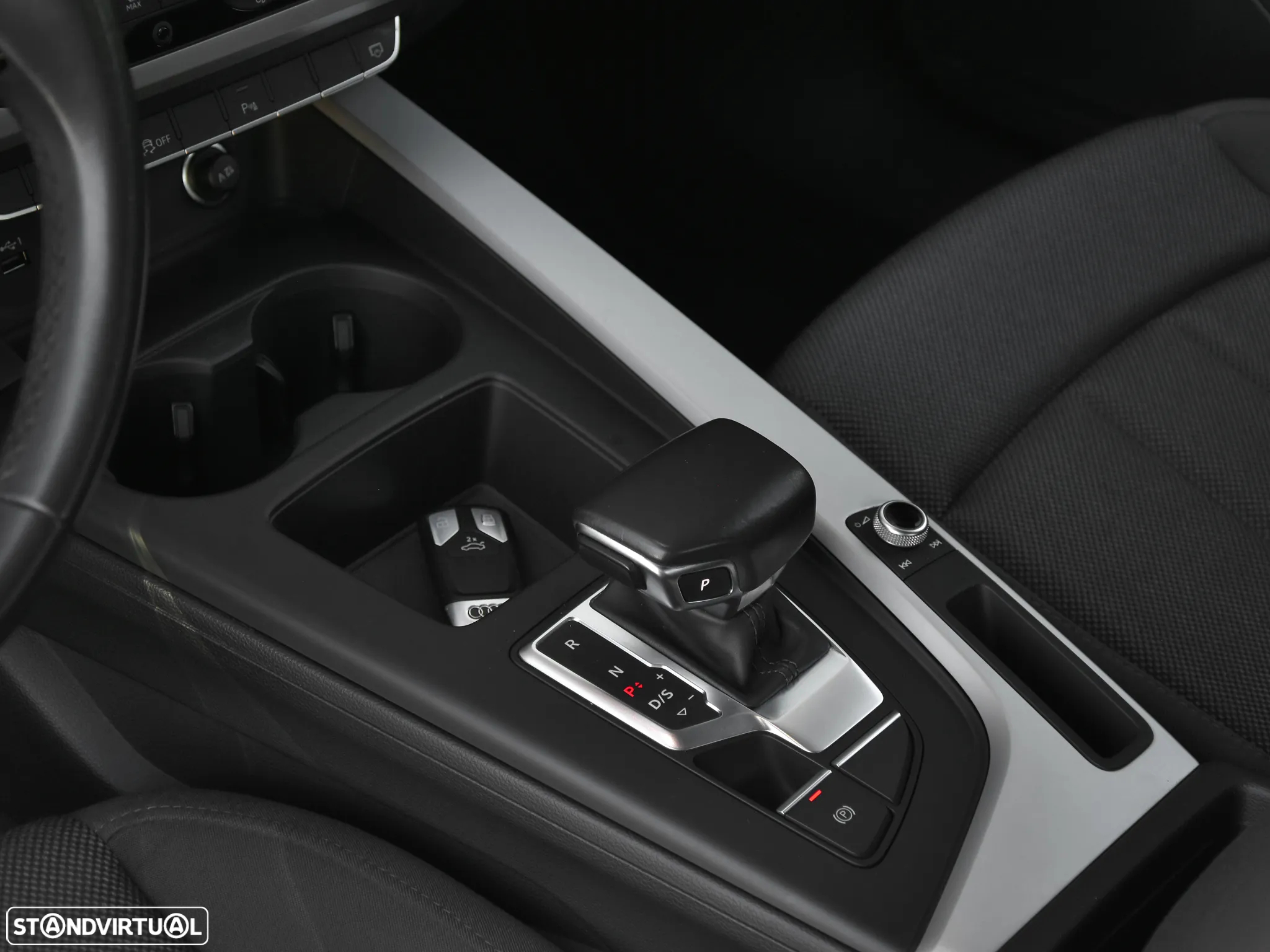 Audi A4 35 TDI S tronic - 11