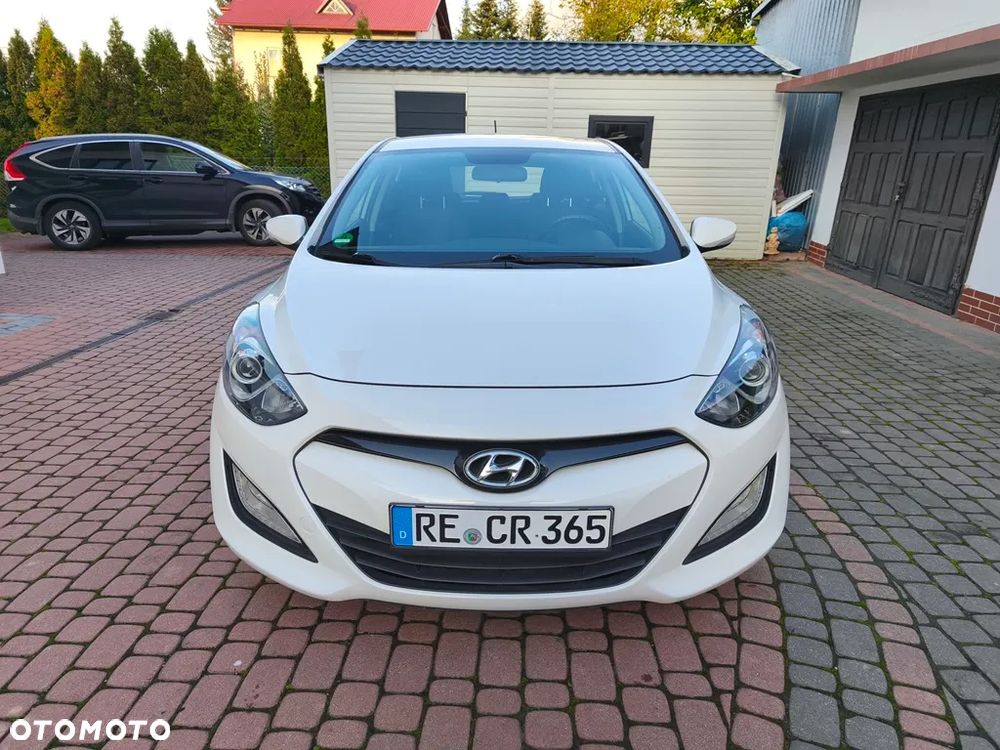 Hyundai i30 1.4 Trend - 4