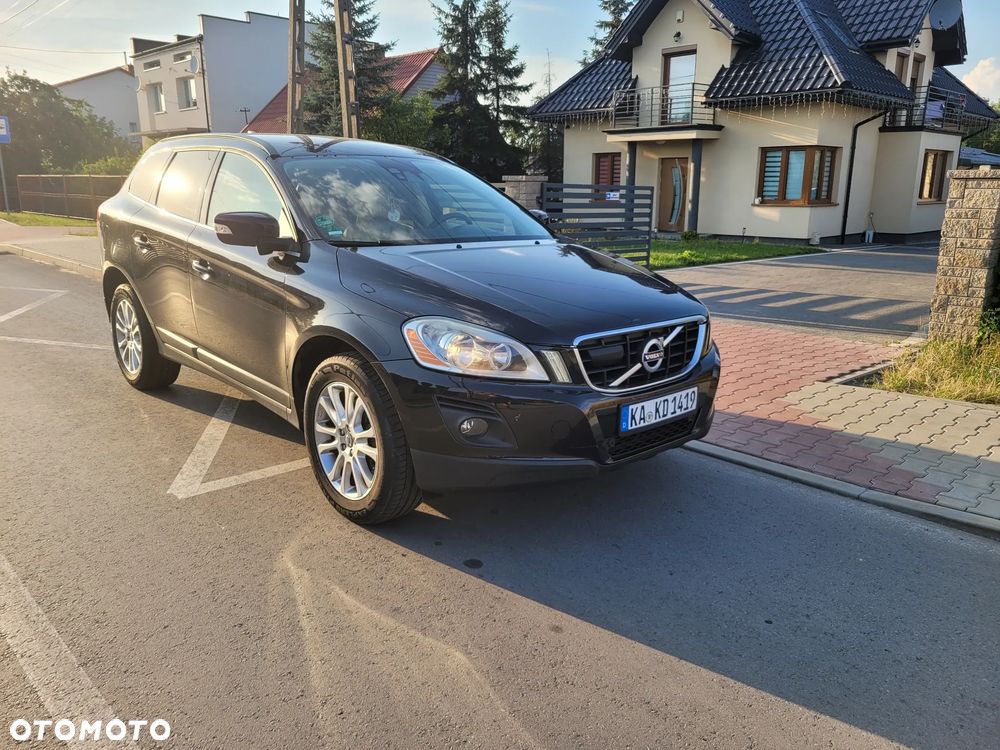 Volvo XC 60 2.4D AWD Momentum - 2
