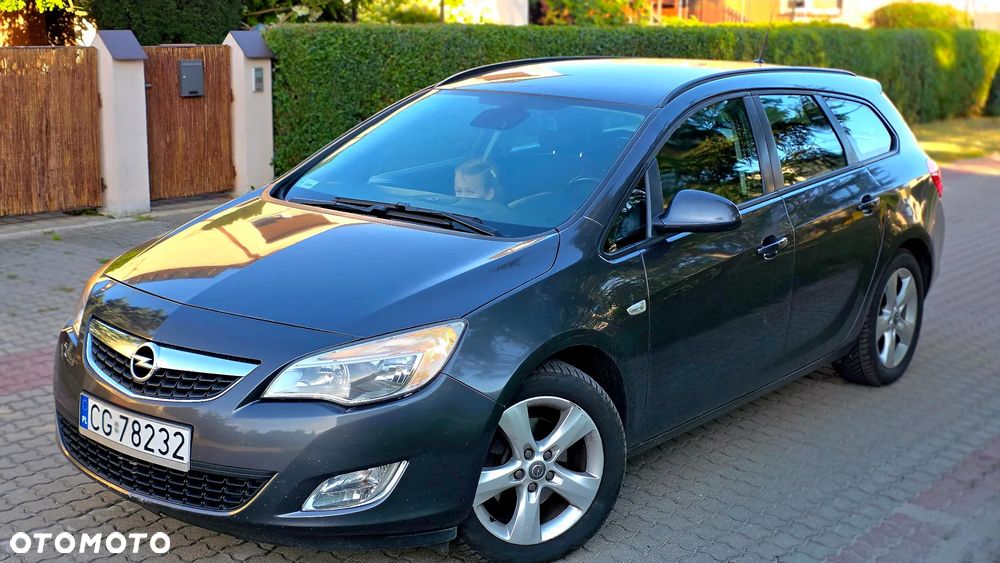 Opel Astra 1.7 CDTI Cosmo - 17