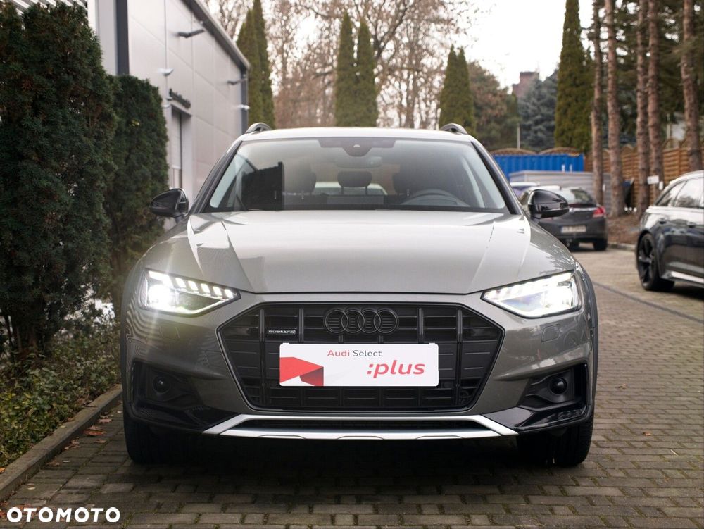 Audi A4 Allroad - 16