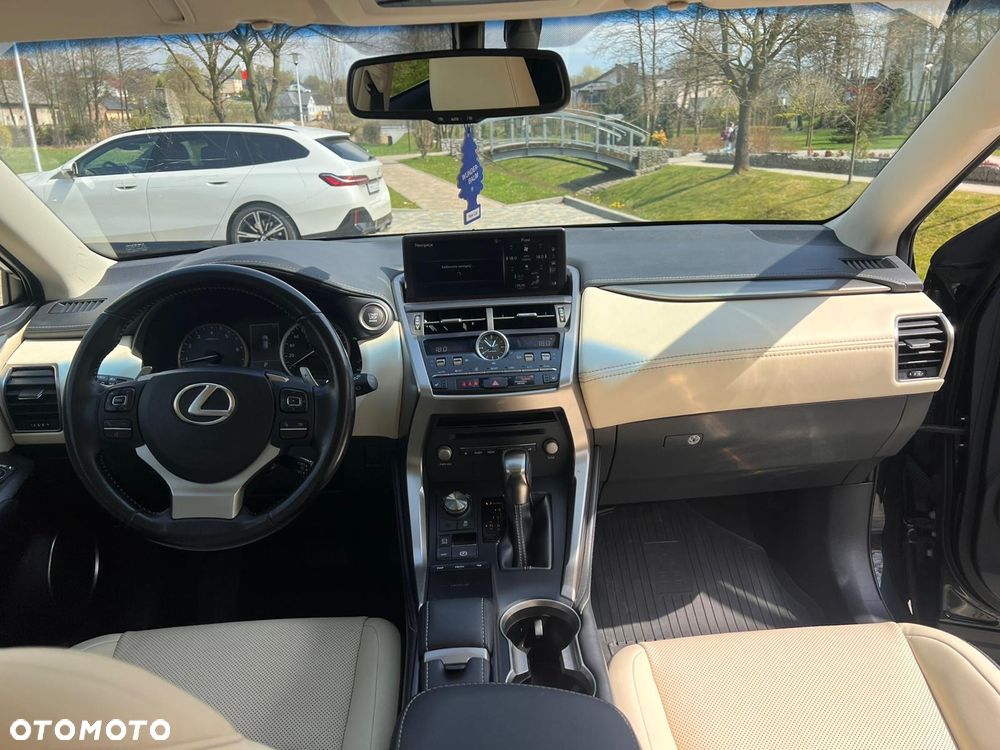 Lexus NX 300 Elegance Optimum AWD - 9