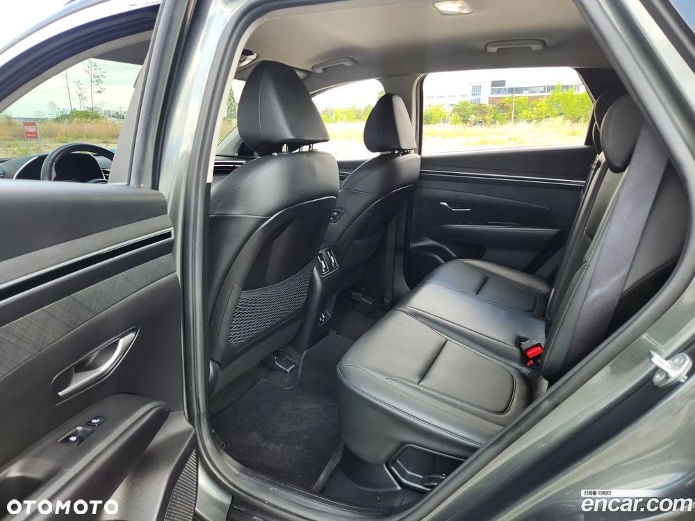 Hyundai Tucson 1.6 T-GDi 48V Platinum 4WD DCT - 17