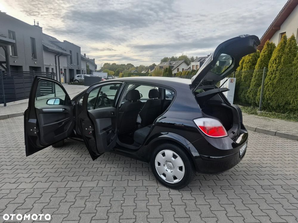Opel Astra 1.4 Edition Plus - 16