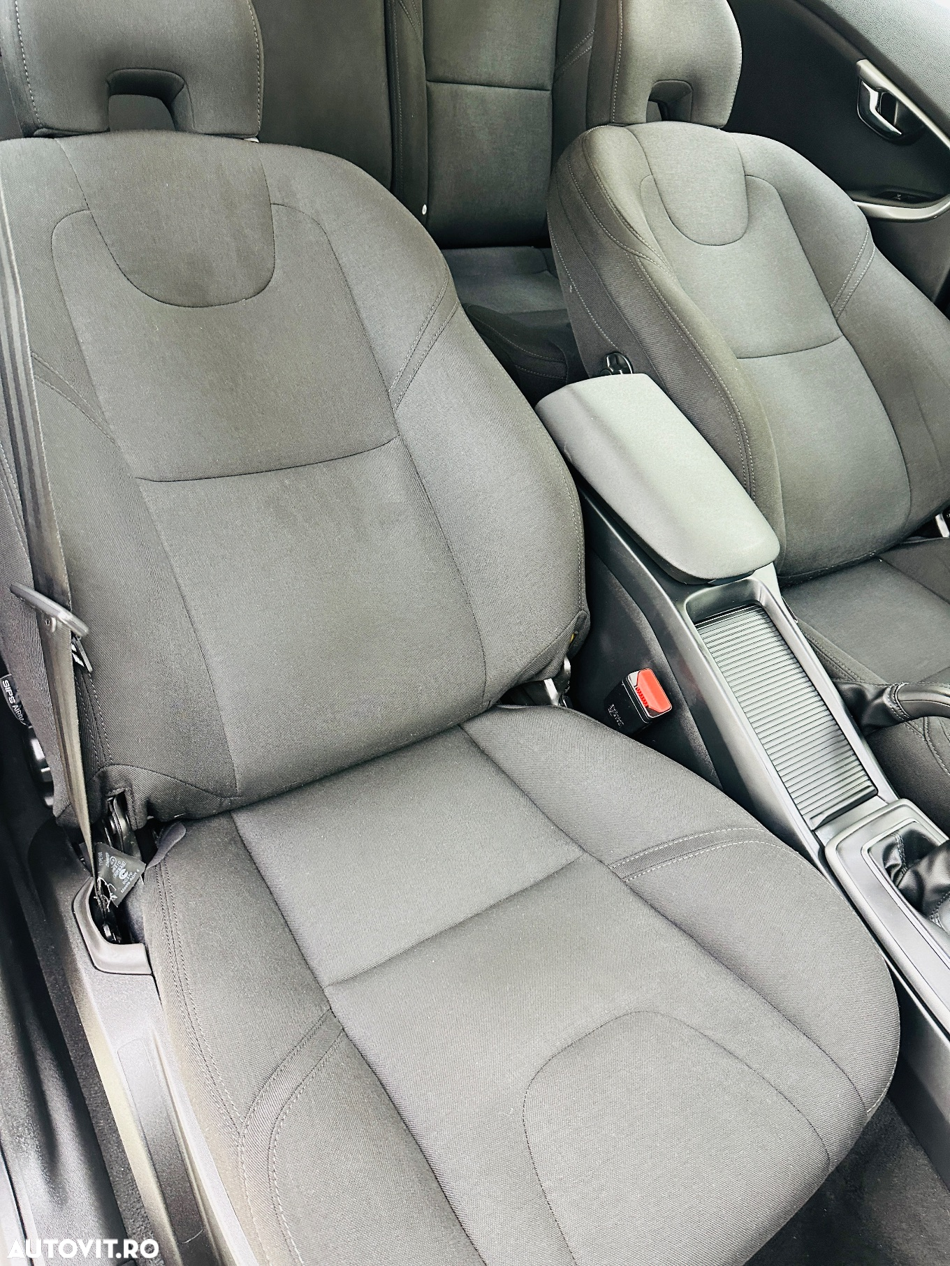 Volvo V40 - 22
