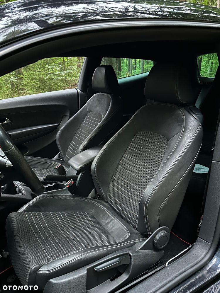 Volkswagen Scirocco - 10