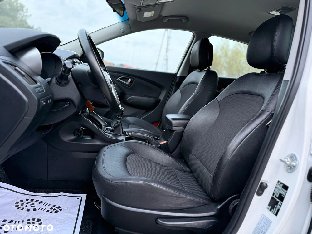 Hyundai ix35 1.6 2WD blue Comfort - 14